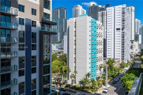 Copropriété à vendre à Miami, Floride: 2 chambres, 87.33 m2 № 2065203 - photo 21