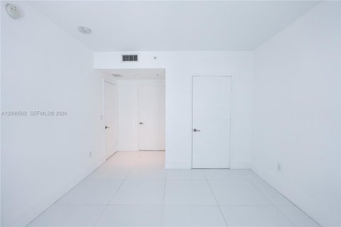 Copropriété à vendre à Miami, Floride: 2 chambres, 87.33 m2 № 2065203 - photo 13