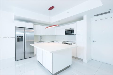 Copropriété à vendre à Miami, Floride: 2 chambres, 87.33 m2 № 2065203 - photo 3