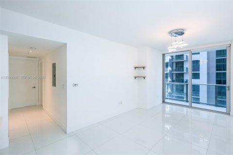 Copropriété à vendre à Miami, Floride: 2 chambres, 87.33 m2 № 2065203 - photo 4