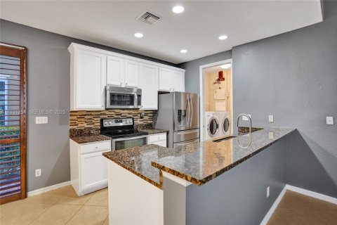 Villa ou maison à louer à Port St. Lucie, Floride: 3 chambres, 118.45 m2 № 1989827 - photo 28