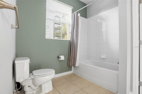 Copropriété à vendre à Orlando, Floride: 3 chambres, 115.85 m2 № 2233115 - photo 28