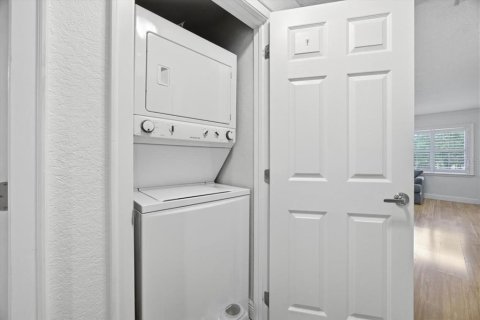 Copropriété à louer à Winter Park, Floride: 2 chambres, 65.87 m2 № 2386363 - photo 17
