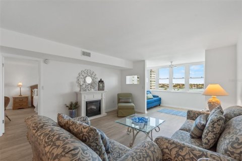 Copropriété à vendre à Saint Petersburg, Floride: 1 chambre, 98.48 m2 № 2097644 - photo 12