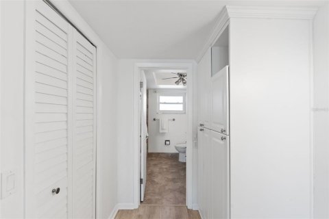 Copropriété à vendre à Saint Petersburg, Floride: 1 chambre, 98.48 m2 № 2097644 - photo 24
