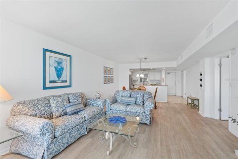Copropriété à vendre à Saint Petersburg, Floride: 1 chambre, 98.48 m2 № 2097644 - photo 14