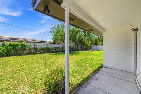 Villa ou maison à vendre à Tampa, Floride: 4 chambres, 139.26 m2 № 2095898 - photo 26