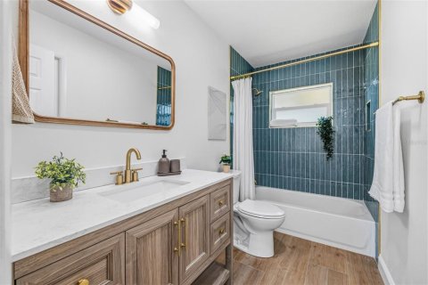 Villa ou maison à vendre à Tampa, Floride: 4 chambres, 139.26 m2 № 2095898 - photo 17