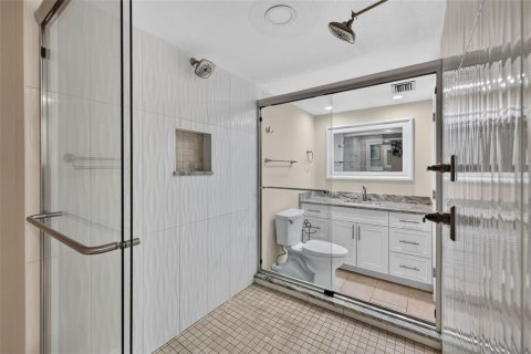 Condo in Clearwater, Florida, 2 bedrooms  № 2315322 - photo 27