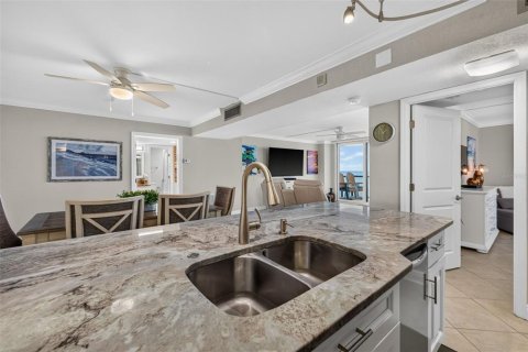Condo in Clearwater, Florida, 2 bedrooms  № 2315322 - photo 19