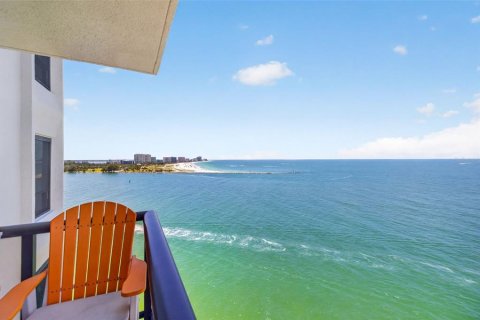 Condo in Clearwater, Florida, 2 bedrooms № 2315322