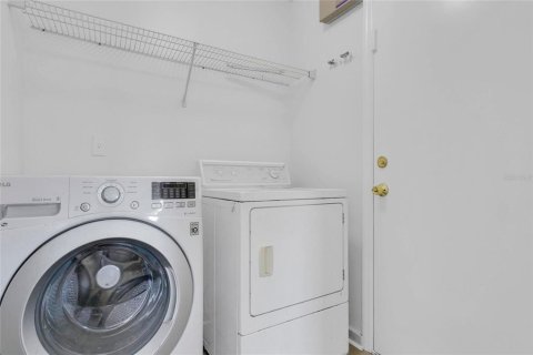 Купить виллу или дом в Орландо, Флорида 6 комнат, 114.64м2, № 2148666 - фото 18