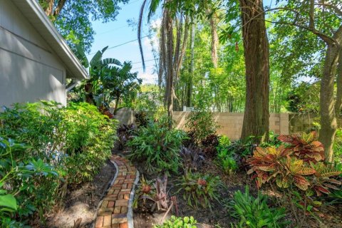 Condo in Altamonte Springs, Florida, 2 bedrooms  № 1719459 - photo 23