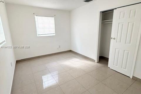 Casa en alquiler en Dania Beach, Florida, 3 dormitorios, 84.54 m2 № 1998565 - foto 16