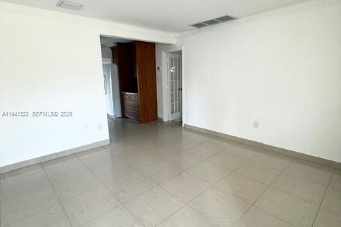 Casa en alquiler en Dania Beach, Florida, 3 dormitorios, 84.54 m2 № 1998565 - foto 21