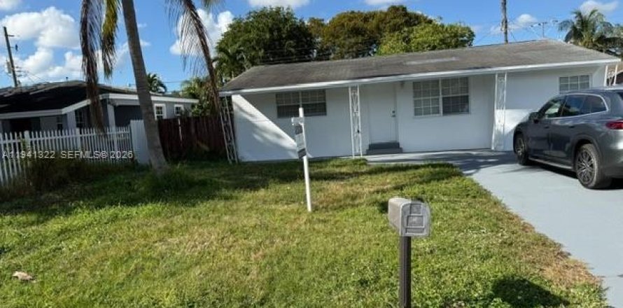 Casa en Dania Beach, Florida 3 dormitorios, 84.54 m2 № 1998565