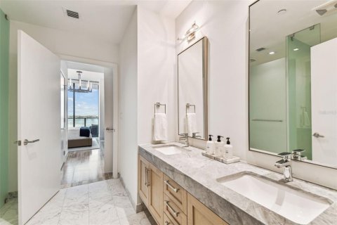 Copropriété à louer à Tampa, Floride: 3 chambres, 223.34 m2 № 1881421 - photo 27