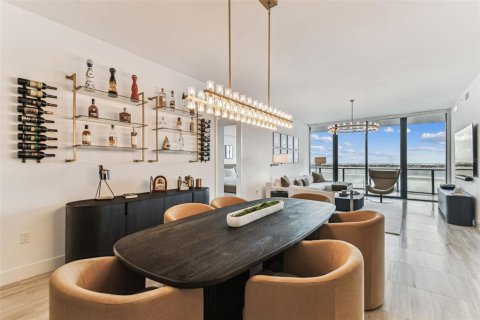 Copropriété à louer à Tampa, Floride: 3 chambres, 223.34 m2 № 1881421 - photo 4