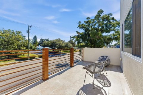 Villa ou maison à vendre à Tampa, Floride: 3 chambres, 198.63 m2 № 2137931 - photo 26