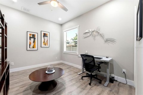 Villa ou maison à vendre à Tampa, Floride: 3 chambres, 198.63 m2 № 2137931 - photo 15