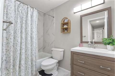 Casa en venta en Tampa, Florida, 3 dormitorios, 145.76 m2 № 2383926 - foto 18