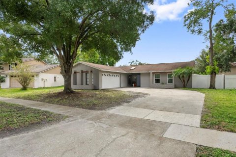 Casa en Tampa, Florida 3 dormitorios, 145.76 m2 № 2383926