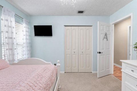 Casa en venta en Tampa, Florida, 3 dormitorios, 145.76 m2 № 2383926 - foto 17