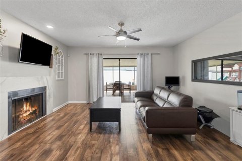 Casa en venta en Tampa, Florida, 3 dormitorios, 145.76 m2 № 2383926 - foto 7
