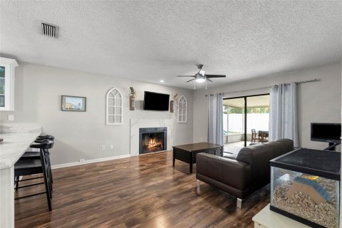 Casa en venta en Tampa, Florida, 3 dormitorios, 145.76 m2 № 2383926 - foto 6