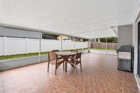 Casa en venta en Tampa, Florida, 3 dormitorios, 145.76 m2 № 2383926 - foto 25