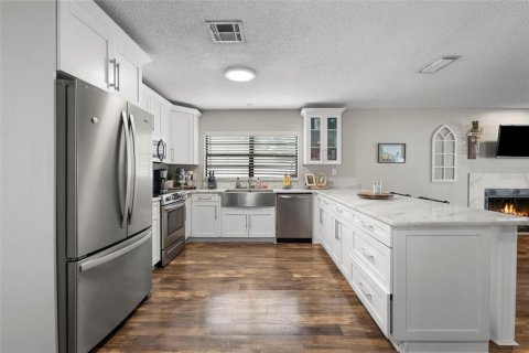 Casa en venta en Tampa, Florida, 3 dormitorios, 145.76 m2 № 2383926 - foto 10