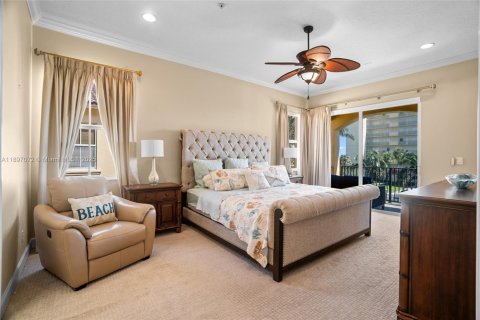 Condo in Jensen Beach, Florida, 4 bedrooms  № 1948516 - photo 30