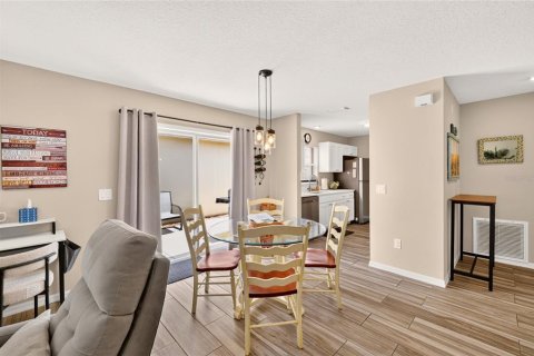 Villa ou maison à vendre à The Villages, Floride: 2 chambres, 90.86 m2 № 2356285 - photo 8