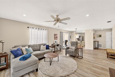 Villa ou maison à vendre à The Villages, Floride: 2 chambres, 90.86 m2 № 2356285 - photo 7