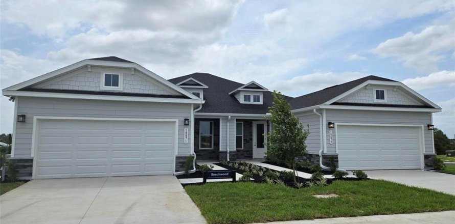 Casa en Spring Hill, Florida 3 dormitorios, 138.24 m2 № 2204942