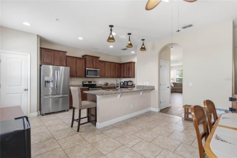 Townhouse in Orlando, Florida 3 bedrooms, 218.88 sq.m. № 2134437 - photo 16