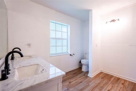 Casa en venta en Largo, Florida, 3 dormitorios, 203.64 m2 № 2199912 - foto 18