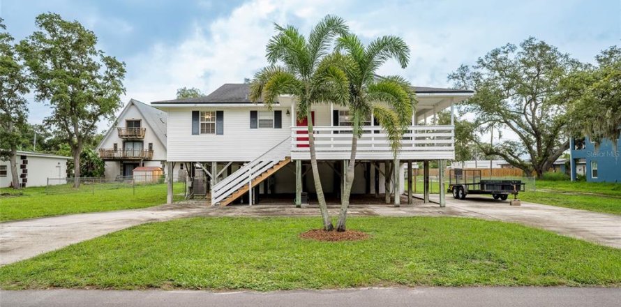 Casa en Largo, Florida 3 dormitorios, 203.64 m2 № 2199912