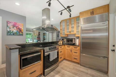 Купить виллу или дом в Сарасота, Флорида 10 комнат, 160.81м2, № 1914359 - фото 19
