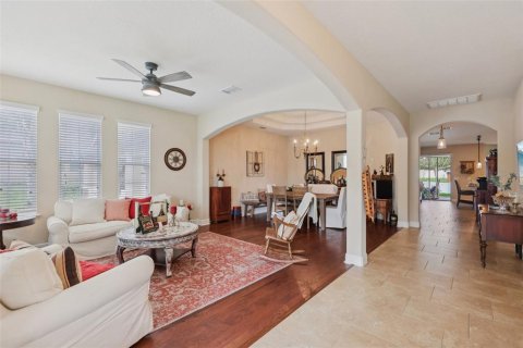 Casa en venta en Apopka, Florida, 4 dormitorios, 256.87 m2 № 2200342 - foto 9