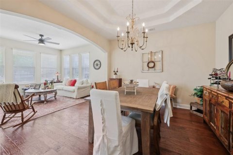 Casa en venta en Apopka, Florida, 4 dormitorios, 256.87 m2 № 2200342 - foto 5