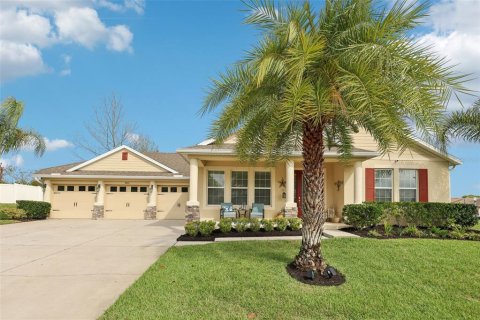 Villa ou maison à Apopka, Floride 4 chambres, 256.87 m2 № 2200342