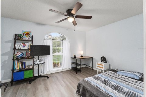 Villa ou maison à vendre à Mount Dora, Floride: 3 chambres, 203.64 m2 № 2126799 - photo 16