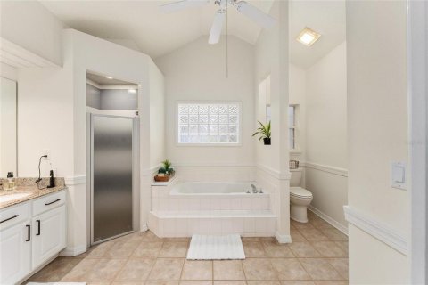 Villa ou maison à vendre à Mount Dora, Floride: 3 chambres, 203.64 m2 № 2126799 - photo 15