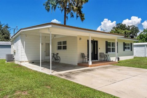 Villa ou maison à vendre à Bartow, Floride: 3 chambres, 148.64 m2 № 2329861 - photo 2