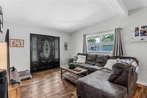 Villa ou maison à vendre à Bartow, Floride: 3 chambres, 148.64 m2 № 2329861 - photo 4