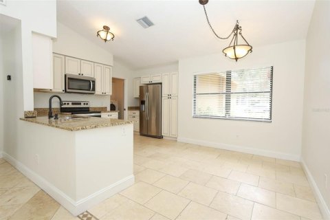 House in Windermere, Florida 3 bedrooms, 168.99 sq.m. № 2109715 - photo 17