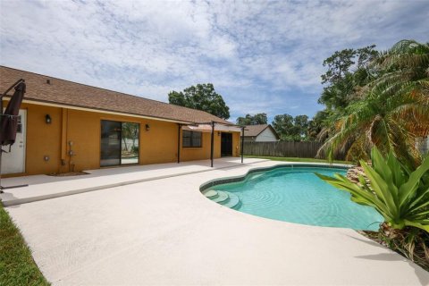 House in Windermere, Florida 3 bedrooms, 168.99 sq.m. № 2109715 - photo 24
