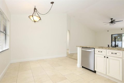 House in Windermere, Florida 3 bedrooms, 168.99 sq.m. № 2109715 - photo 18