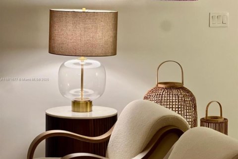 Copropriété à vendre à Miami, Floride: 3 chambres, 191.19 m2 № 1924200 - photo 7